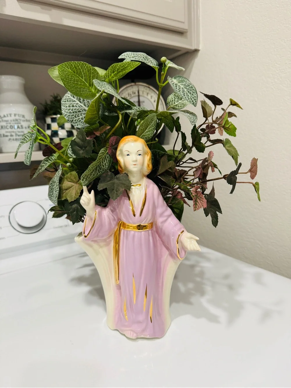 ❤️sold1950s Lady Head Vase Planter – Pink & Lilac Ceramic with Gold Accents - Picture 7 of 14